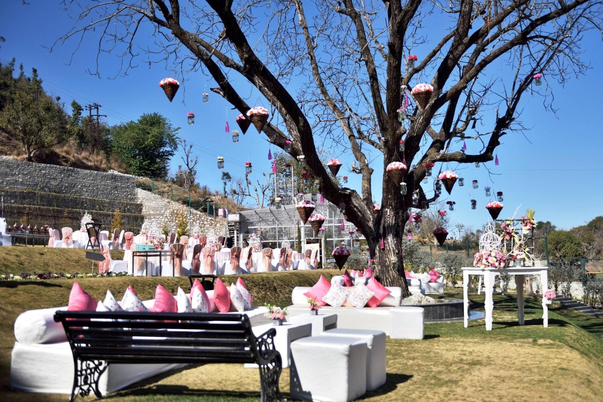 Jw Marriott Mussoorie Walnut Grove Resort & Spa Экстерьер фото