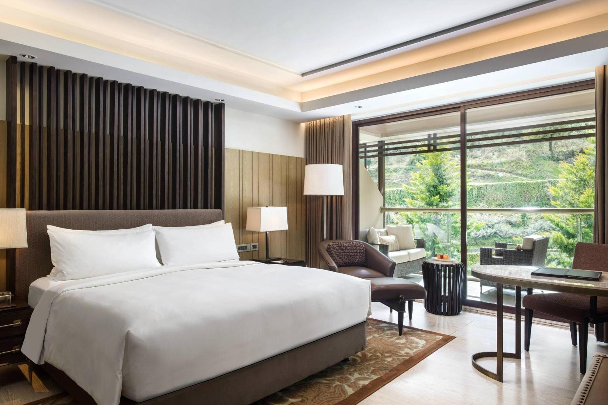 Jw Marriott Mussoorie Walnut Grove Resort & Spa Экстерьер фото