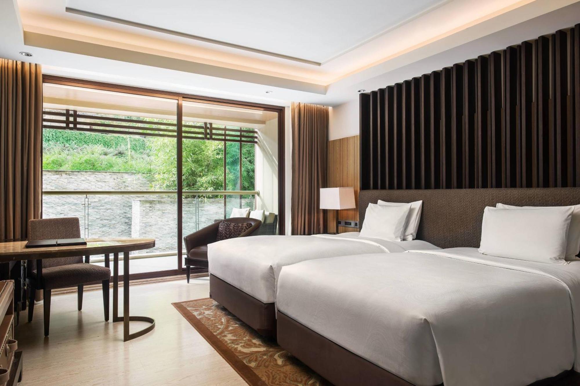 Jw Marriott Mussoorie Walnut Grove Resort & Spa Экстерьер фото